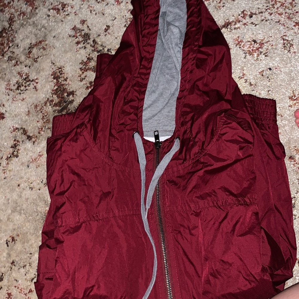 Zine windbreaker
